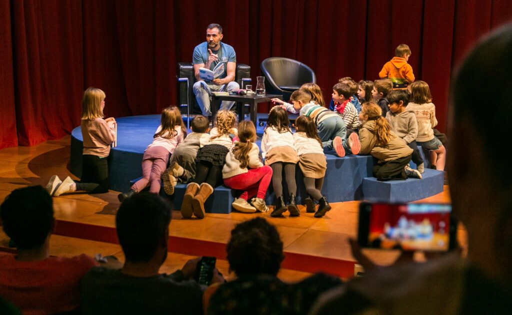 Encuentros con Autores: Pedro Mañas. Festival Abrapalabra 2024